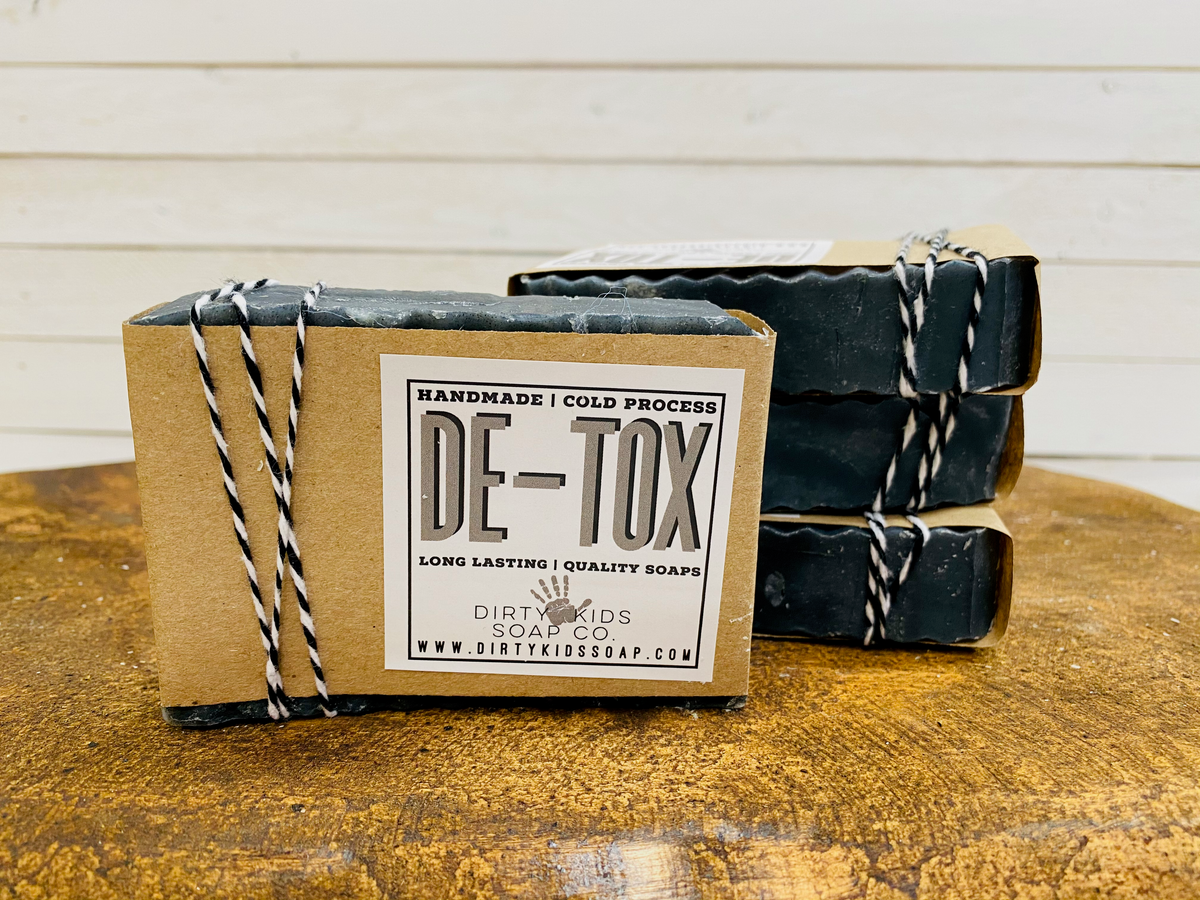 ACTIVATED CHARCOAL DETOX SOAP – DKHANDMADE