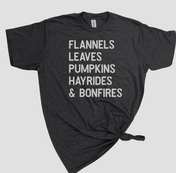 FLANNELS, LEAVES, PUMPKINS... T-SHIRT