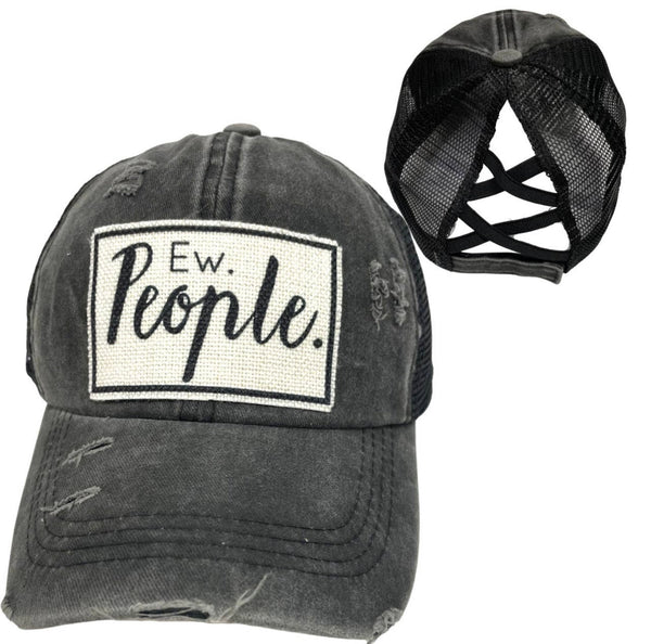 EW. PEOPLE. CRISS-CROSS PONYTAIL HAT